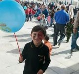 متطوعي مبادرة "يلا نتعاون على الخير" يقيمون فعالية لطلاب المدارس لزرع البسمة في وجوه الأطفال - الأردن